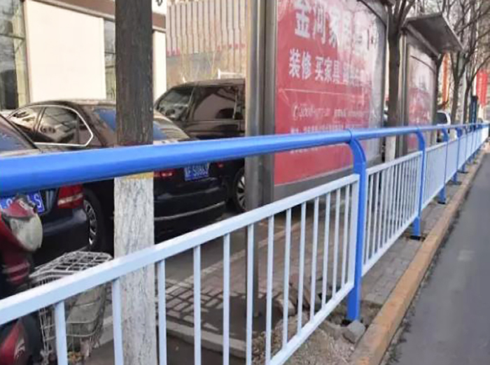 機(jī)非隔離護(hù)欄